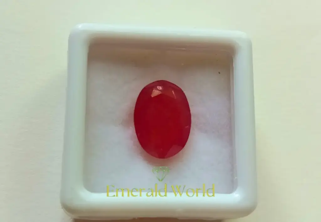 Ruby (3.60 Carat )