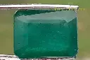 Emerald (6.9 Carat )