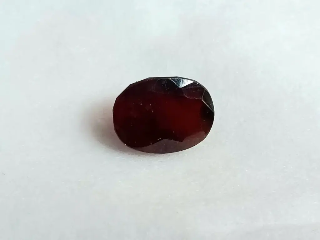 Natural Garnet [ 9.75 Carat ]